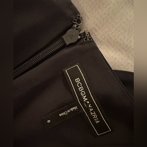 BCBGMAXAZRIA Dark Navy Tyrah  Ruffle‎ Mini Dress Size 0 - Picture 5 of 5